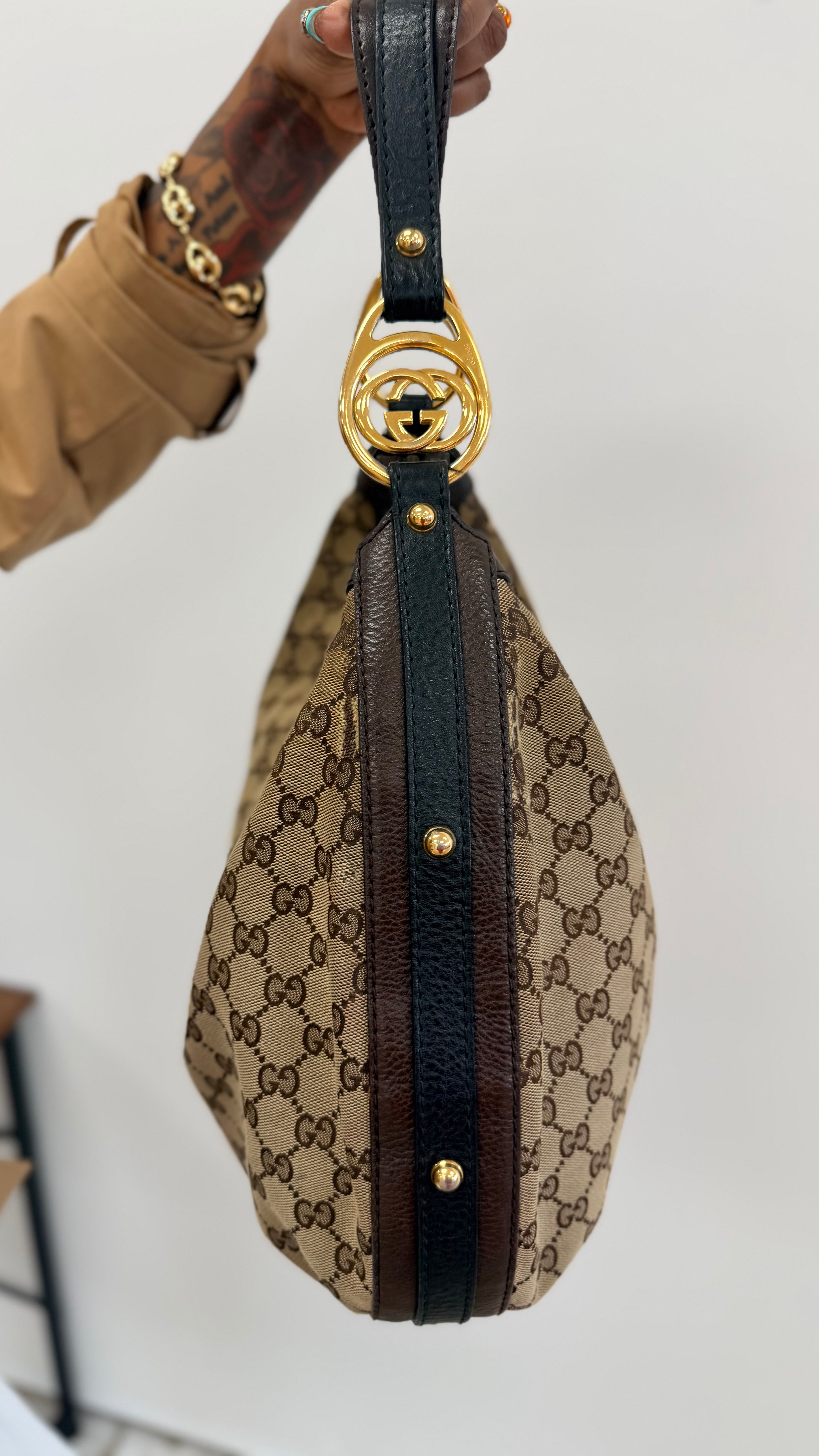 Vintage Gucci GG Canvas Interlocking G Hobo Bag (Authentic)